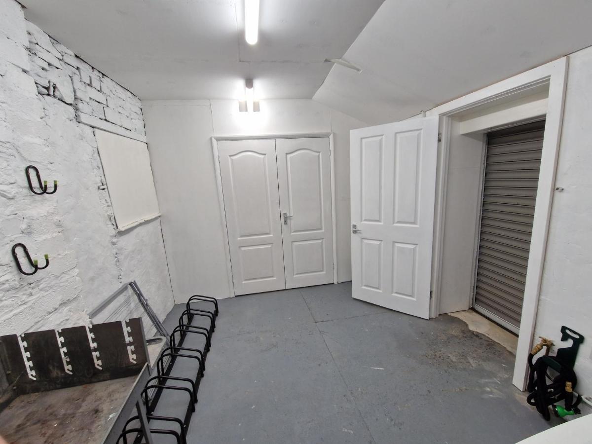 Lewis Gethin House, Newly Renovated Cottage Sleeps 9, Close To Bike Park Wales Merthyr Tydfil Exterior photo