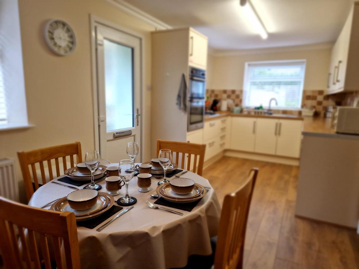 Lewis Gethin House, Newly Renovated Cottage Sleeps 9, Close To Bike Park Wales Merthyr Tydfil Exterior photo